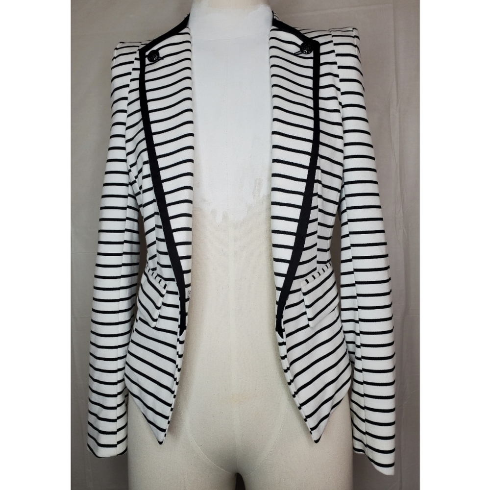 Forever 21 White Striped Blazer - Picture 5 of 8